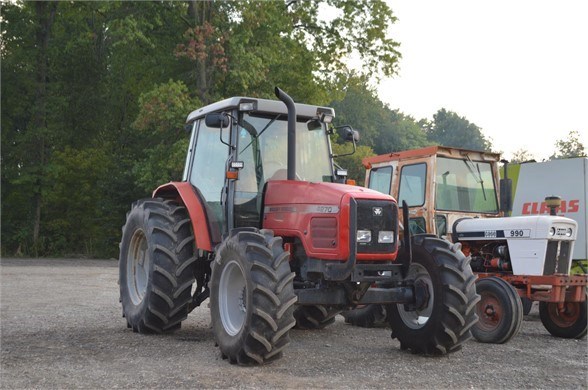 2001 Massey Ferguson 4270 Tractor