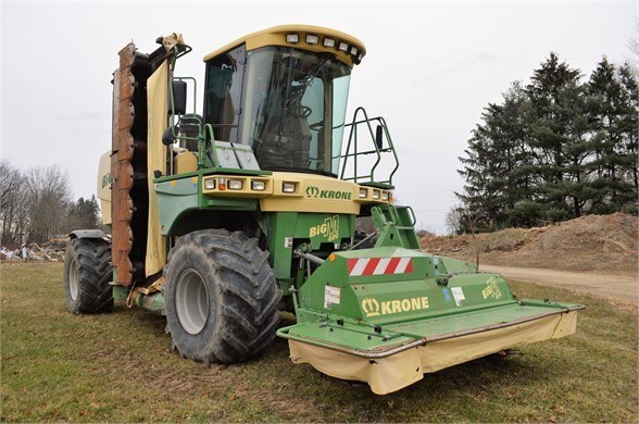 2009 Krone BIG M 400CV Windrower