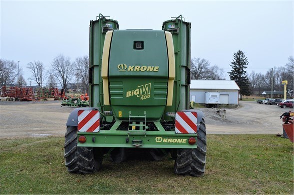 2009 Krone BIG M 400CV Windrower