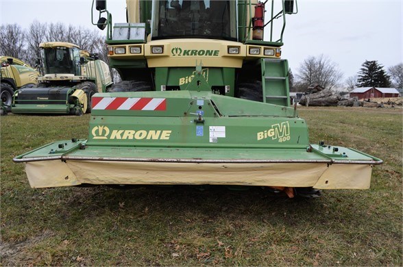 2009 Krone BIG M 400CV Windrower