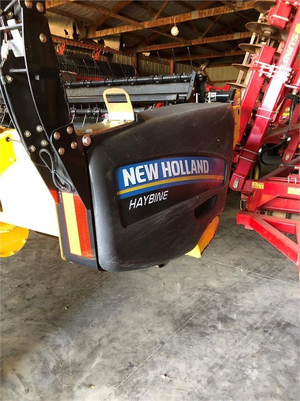 2014 New Holland HAYBINE 16HS Windrower Header