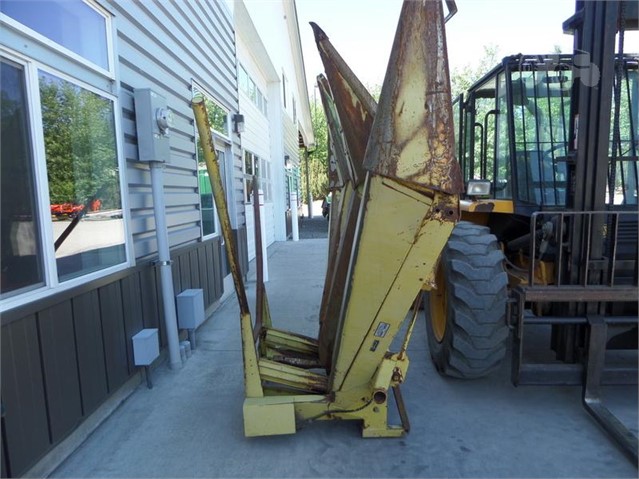 1982 John Deere 3RW Header Combine