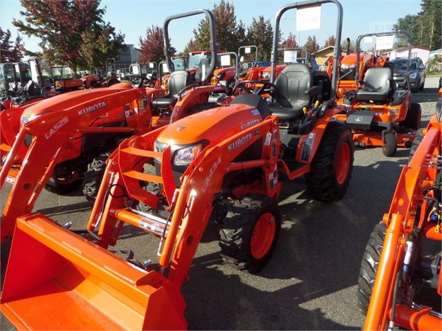 2019 Kubota B2301HSD Tractor Compact