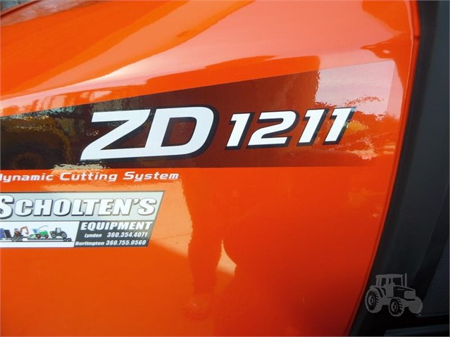 2019 Kubota ZD1211 Mower