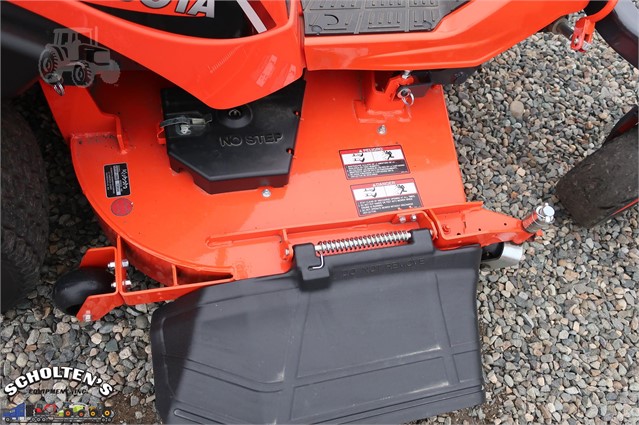 2019 Kubota ZD1211 Mower