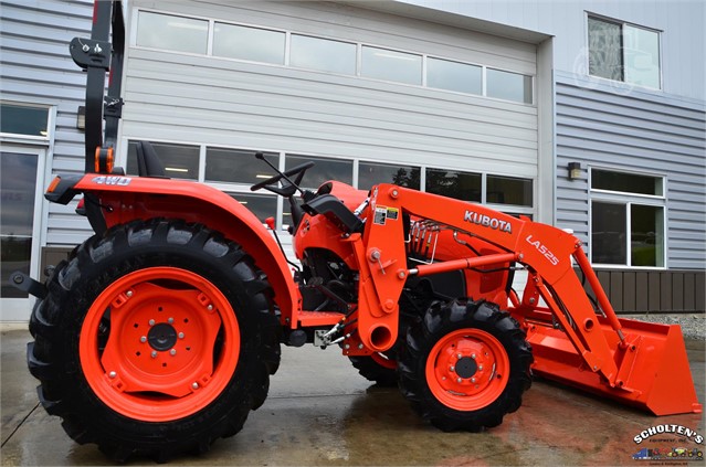 2019 Kubota L3301 Tractor Compact