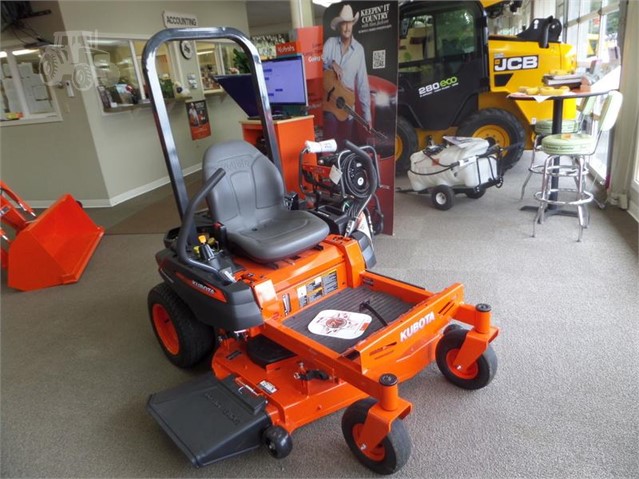 2019 Kubota Z122RKW Mower