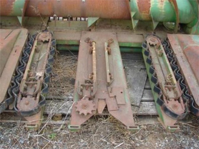 1979 John Deere 4RN STALKE Header Corn Head