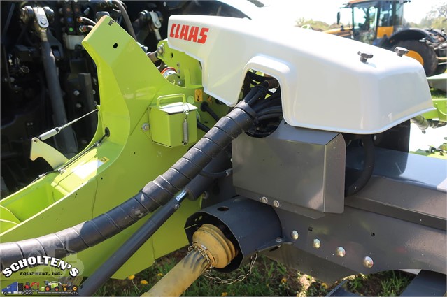 2014 CLAAS DISCO 9100C Windrower