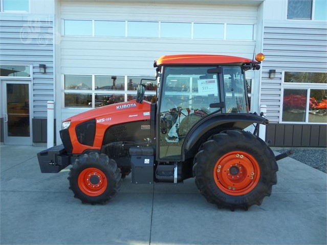 2019 Kubota M5-111 Tractor