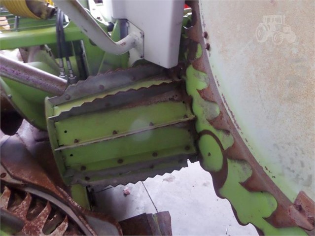 2006 CLAAS RU450 Header Corn Head