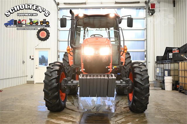 2017 Kubota M5-111HDC Tractor