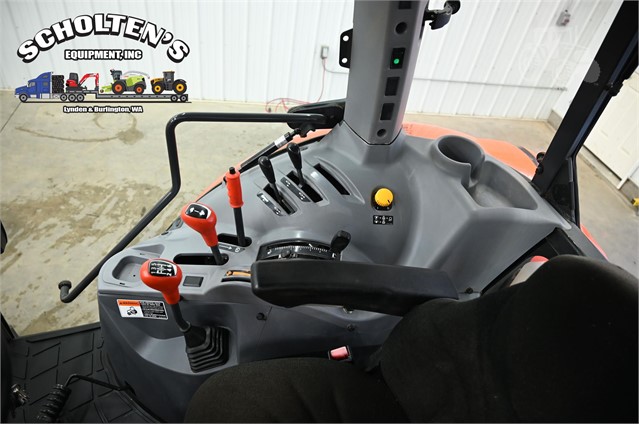 2017 Kubota M5-111HDC Tractor