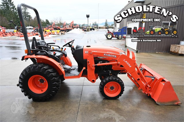 2017 Kubota B2650HSD Tractor Compact