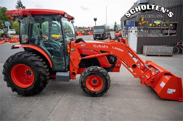 2022 Kubota MX5400HSTC Tractor