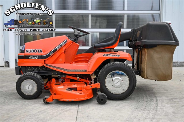 2000 Kubota G1900 Lawn Tractor