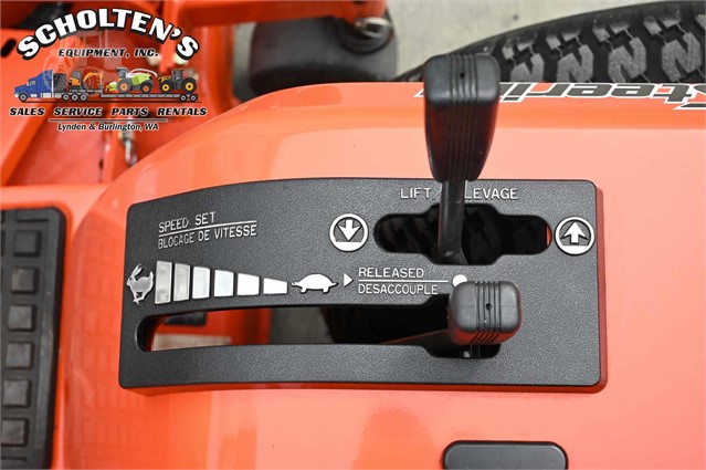 2000 Kubota G1900 Lawn Tractor