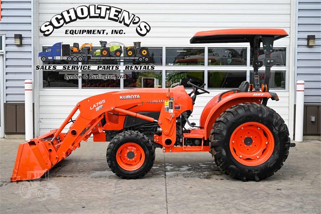 2016 Kubota L4701HST Tractor