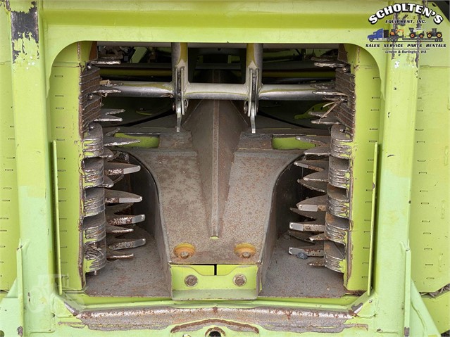 2015 CLAAS ORBIS 750 Header Corn Head