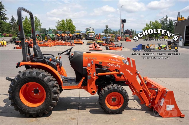 2021 Kubota LX2610SUHSD Tractor Compact