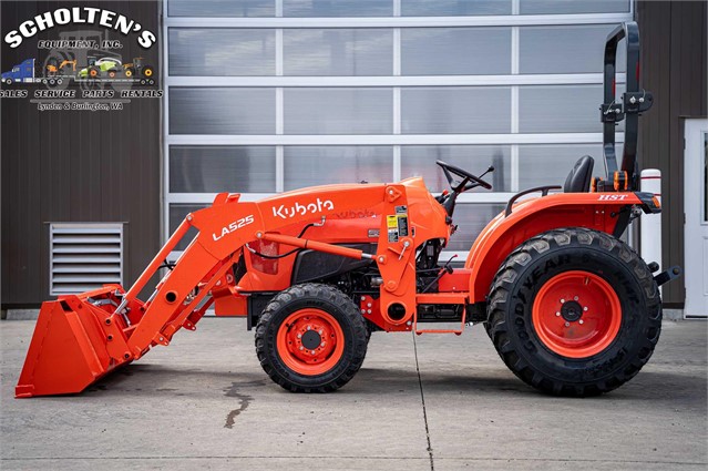 2021 Kubota L3301HST Tractor Compact