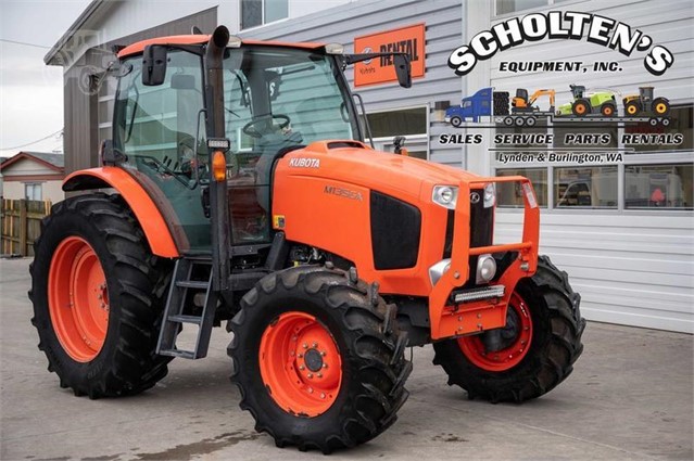 2014 Kubota M135GXDTC Tractor