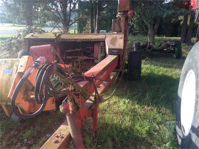 1991 New Holland 900 Forage Harvester