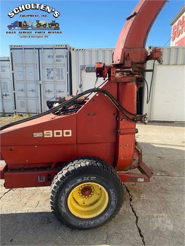 1991 New Holland 900 Forage Harvester