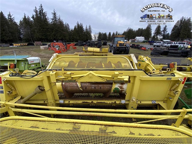 2001 John Deere 3 METER Header Hay Pickup