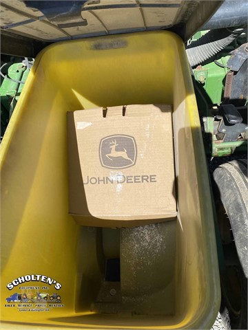 John Deere 7200 Planter