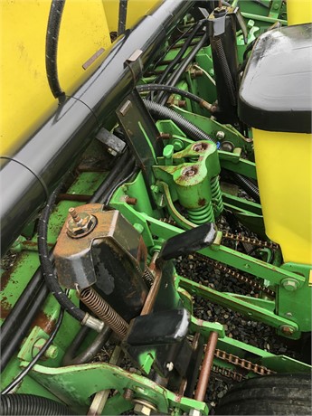 John Deere 7200 Planter