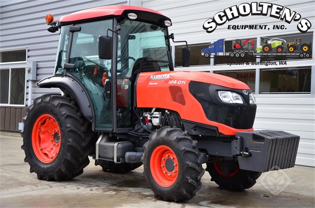 2021 Kubota M4N-071HDC12 Tractor