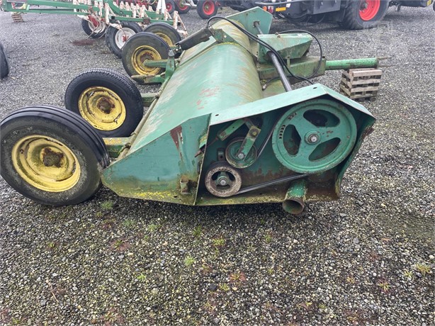 John Deere 27 Mower/Flail