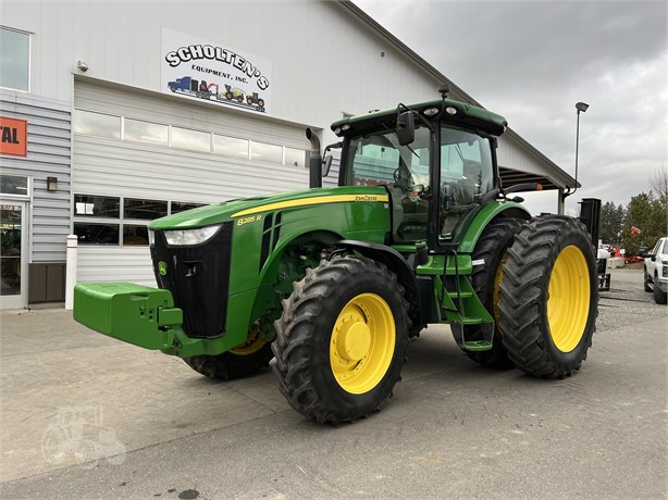 2013 John Deere 8285R Tractor