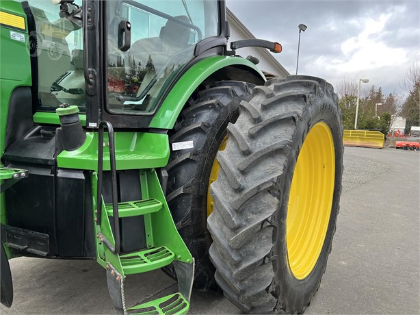 2013 John Deere 8285R Tractor