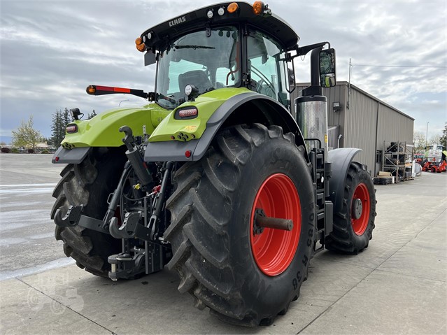 2021 CLAAS 930 Tractor