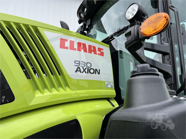 2021 CLAAS 930 Tractor