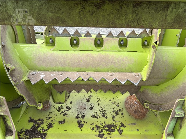 2015 CLAAS RU450 Header Corn Head