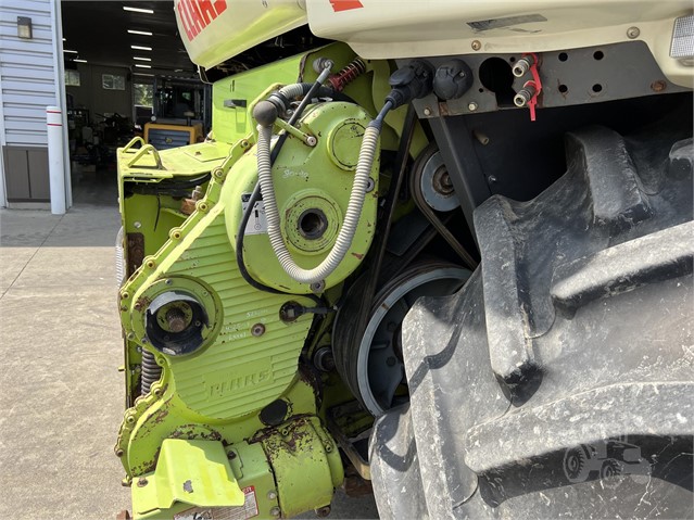 2006 CLAAS 870 Forage Harvester