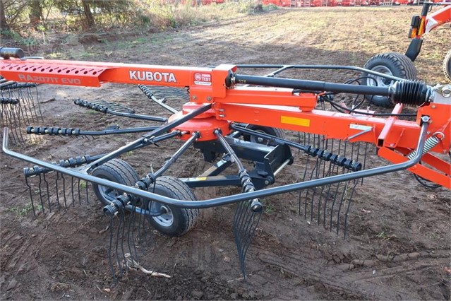 2017 Kubota RA2071TEVO Rake