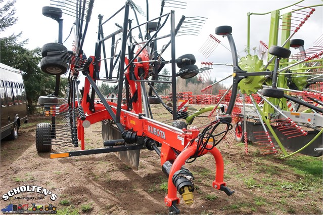 Kubota RA2584 Tedder Rake