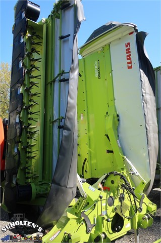 CLAAS DISCO 9200C CONTOUR Windrower