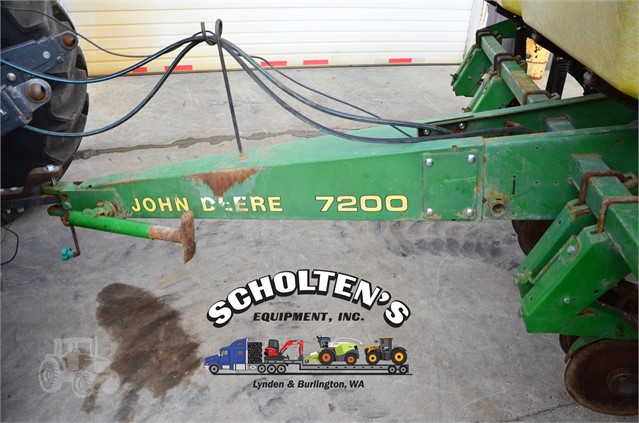 1996 John Deere 7200 Planter