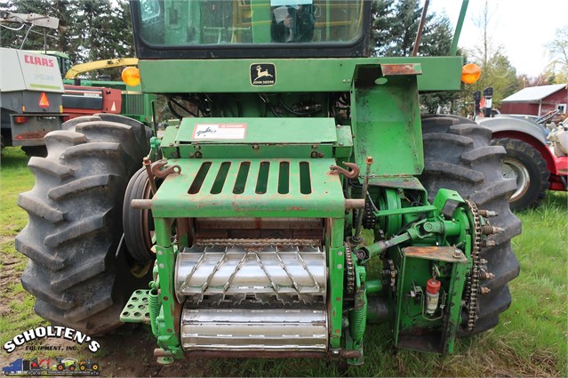 1979 John Deere 5460 Forage Harvester