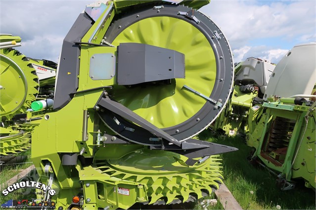 CLAAS ORBIS 600 Header Combine