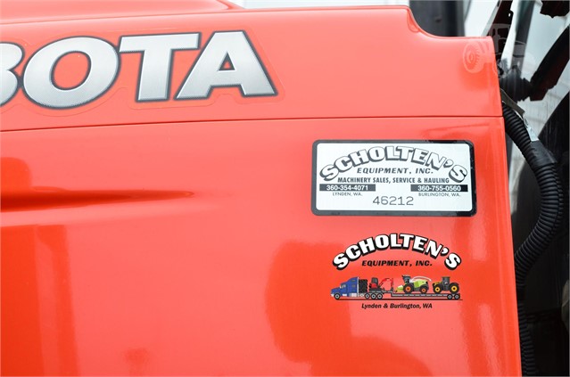 2013 Kubota M135GXDTC Tractor