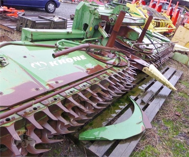 2007 Krone 6000 Header Corn Head