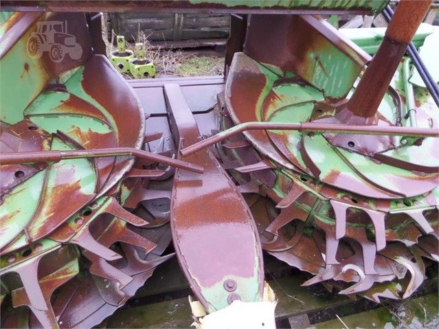 2007 Krone 6000 Header Corn Head