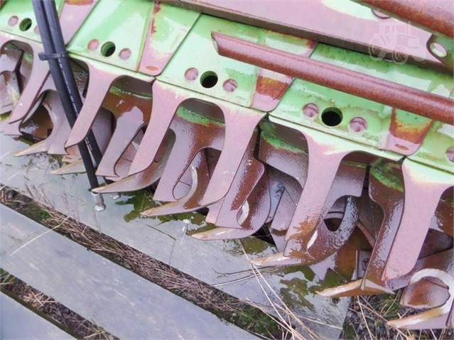 2007 Krone 6000 Header Corn Head