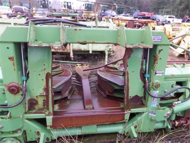 2007 Krone 6000 Header Corn Head